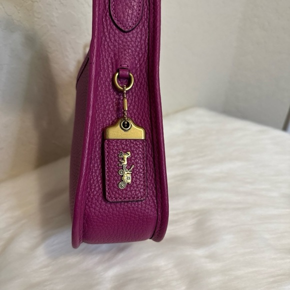 Coach Emery Crossbody 21 - Picture 11 of 12